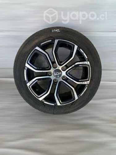 Chery Tiggo 2 llanta neumático