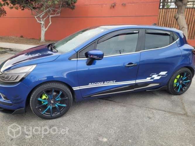 Vendo Renault Clio 900cc full equipo
