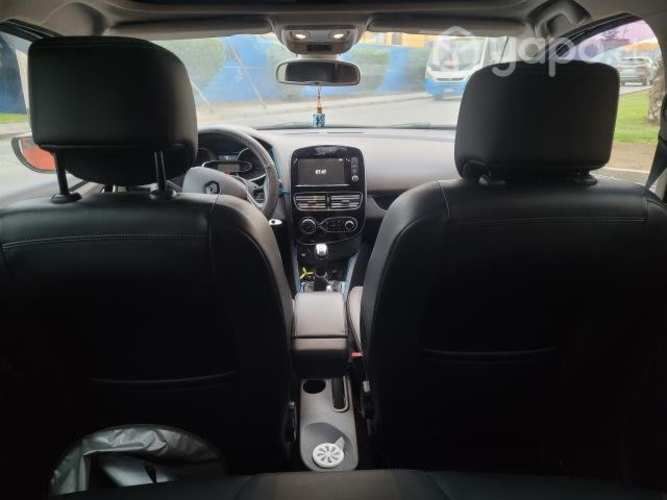 Vendo Renault Clio 900cc full equipo