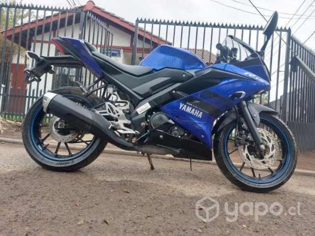 Moto yamaha R15