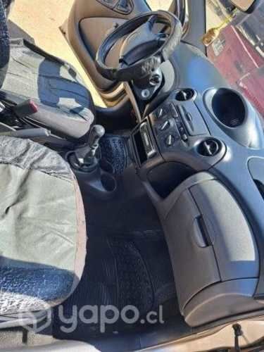 Toyota yaris 2006