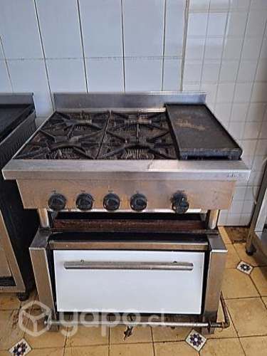 Cocina Gas 4 quemadores Maigas