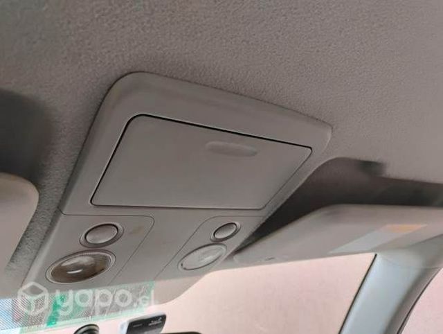 Suzuki grand nomade 2010