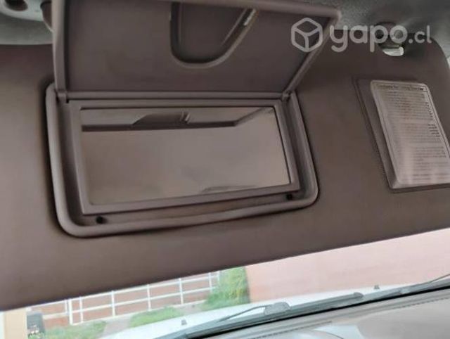 Suzuki grand nomade 2010