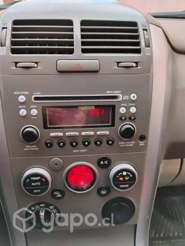 Suzuki grand nomade 2010