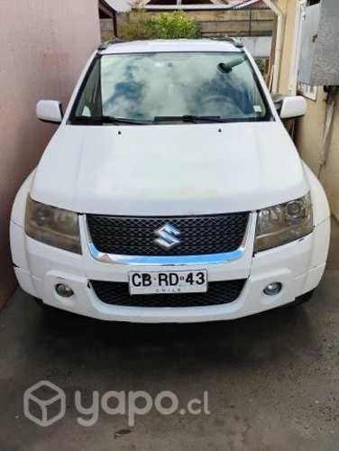 Suzuki grand nomade 2010