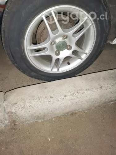 Llanta 0riginal toyota yaris, aro 14"
