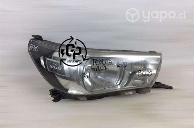 Foco optico Rh Toyota Hilux 2016 2020
