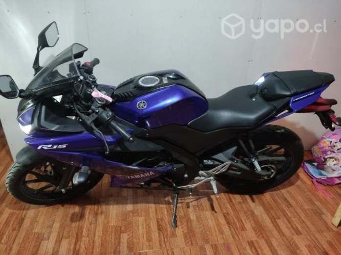 Yamaha R15