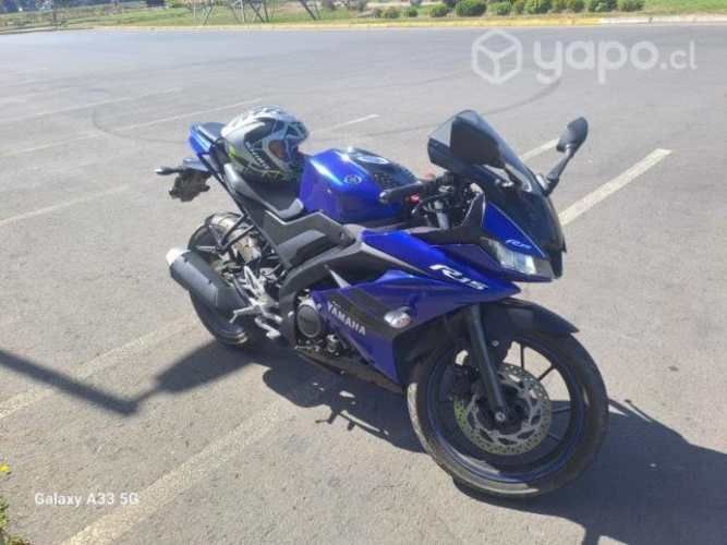 Yamaha R15