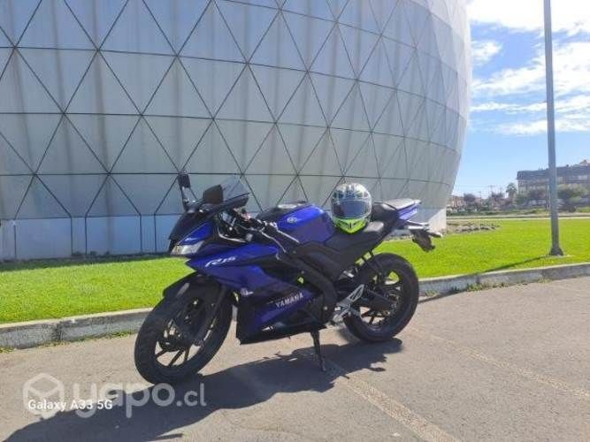 Yamaha R15