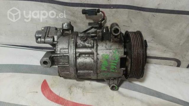Compresor de aire BMW 116I 2011