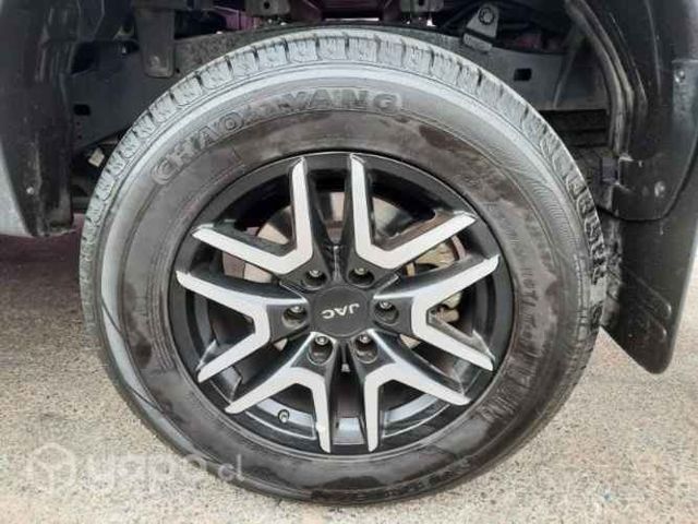 JAC T8-PRO, casi nuevo con poco kilometraje