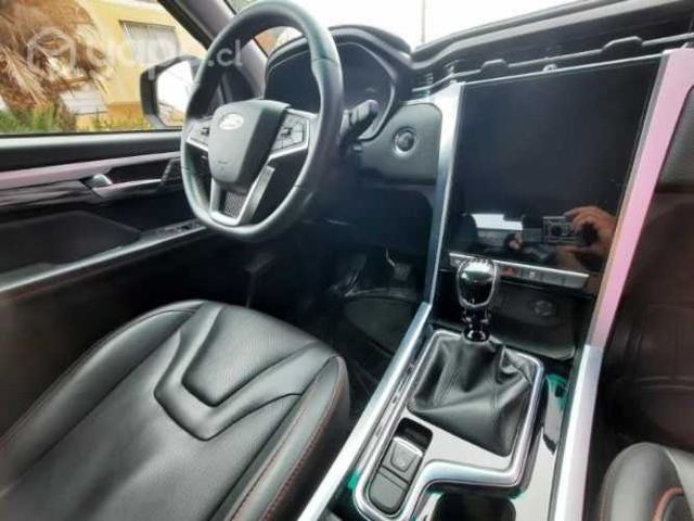 JAC T8-PRO, casi nuevo con poco kilometraje