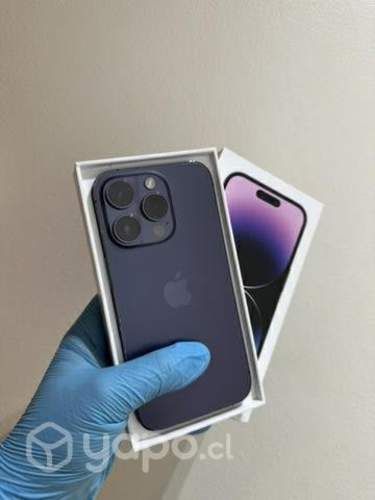 IPhone 14 Pro Morado usado en caja