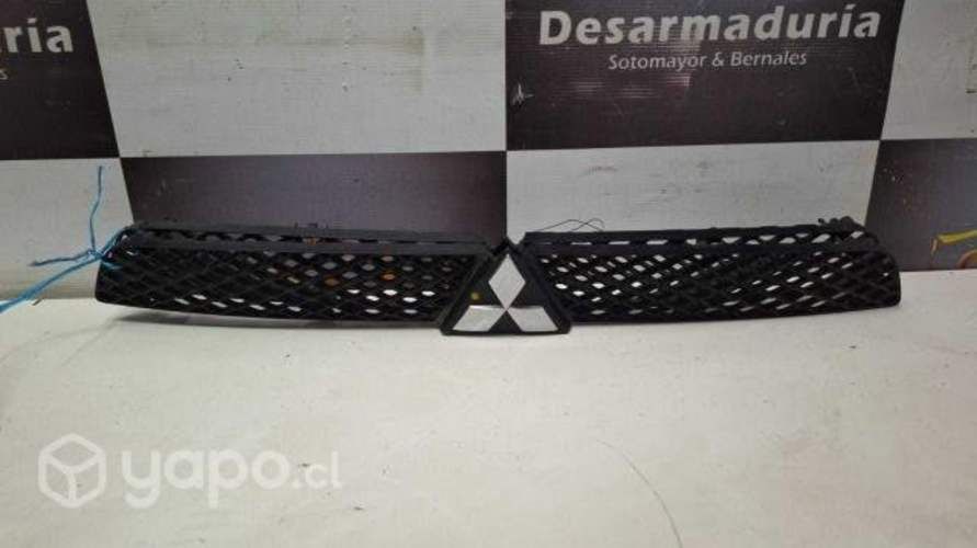 Rejilla Lancer 2018 a 2024 2.1