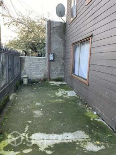 Vendo casa con departamentos