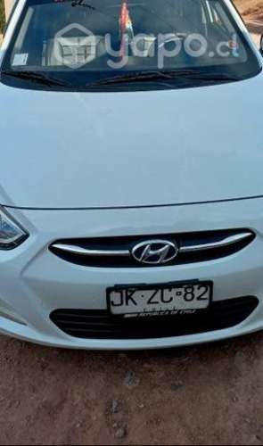 Hyundai accent 2017 impecable