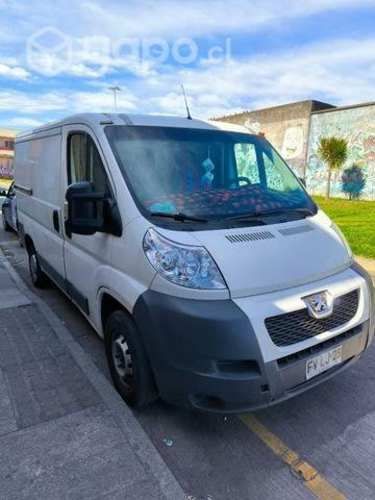 Furgón Peugeot Boxer 2.2L