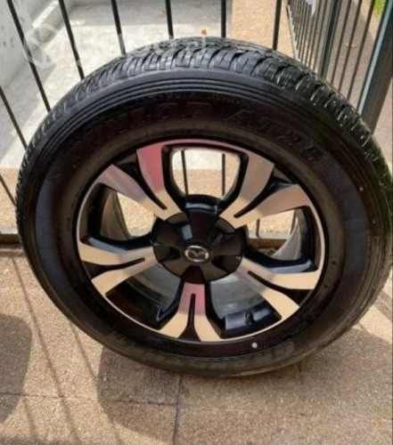 Neumáticos R18 MARCA DUNLOP