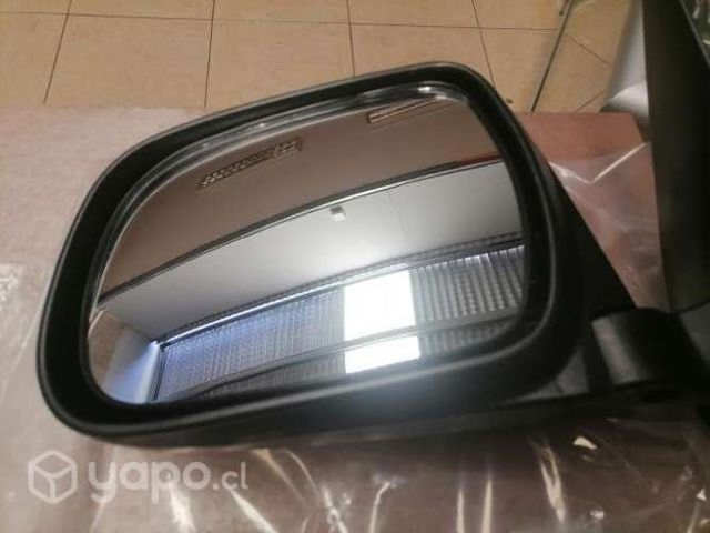 Espejo izquierdo Toyota hilux