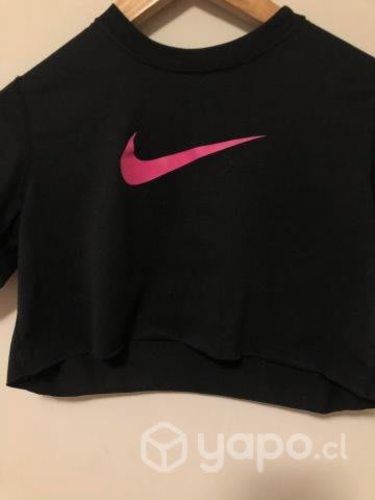 Polera crop de marca Nike original
