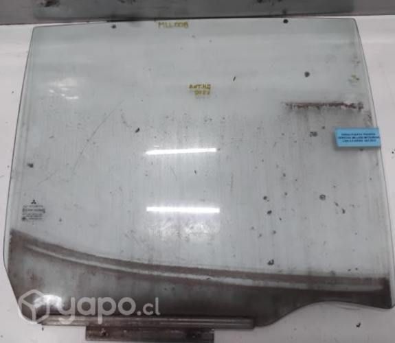Vidrio Puerta Tras der (MLL008) Mitsubishi L200 2