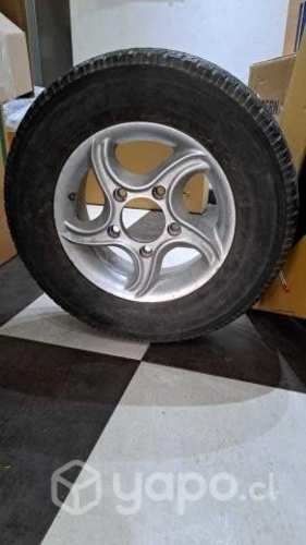 Llanta + Neumático Mahindra Scorpio