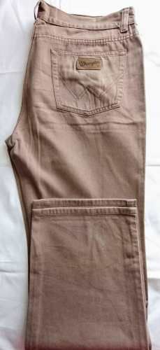 Pantalón Wrangler Dakota color beige talla 50