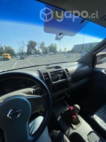 Nissan navara 2009