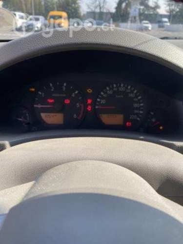 Nissan navara 2009