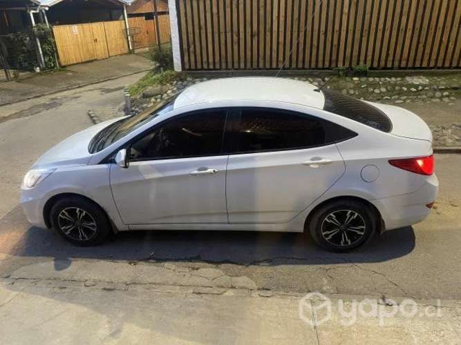 Hyundai accent