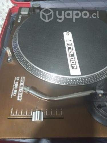 Tornamesa reloop con pitch y luz y aguja shure