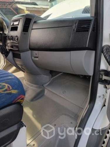 Excelente Mercedez Benz 515cdi