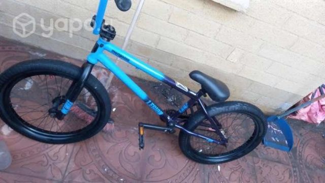 Bicicleta bmx mongoose