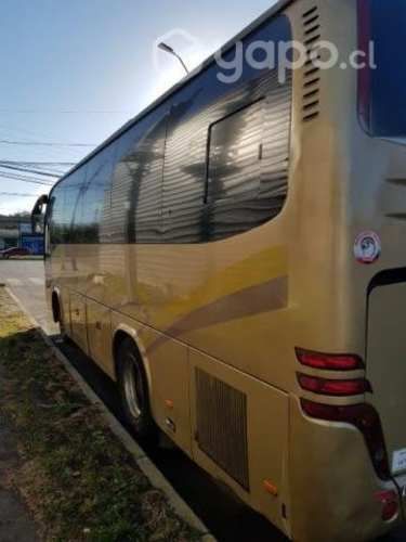 Bus higer 2013 motor trasero