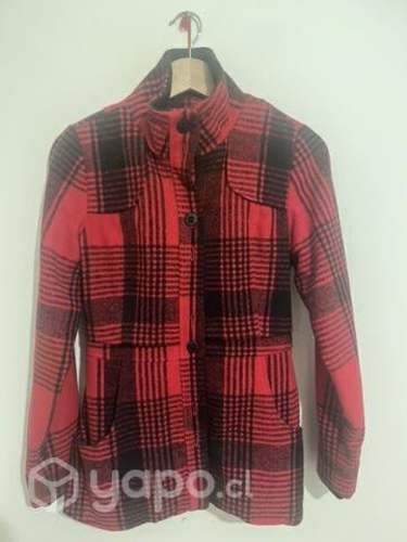 Abrigo casi nuevo!! niña T16, Maui Girl