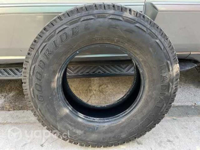 Neumático 245 75 R16