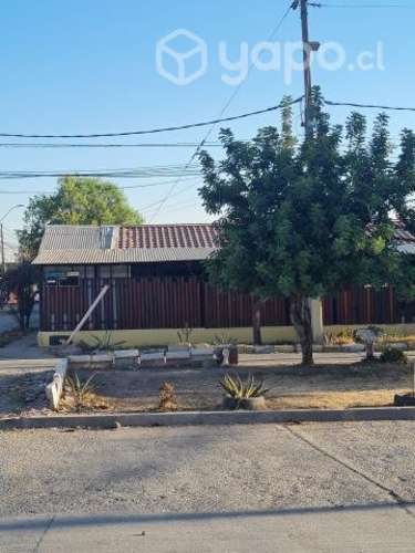 Vendo casa esquina, superficie 420 mtrs2