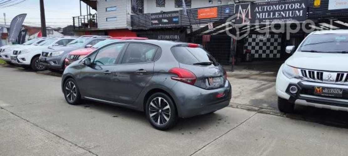 Peugeot 208 allure