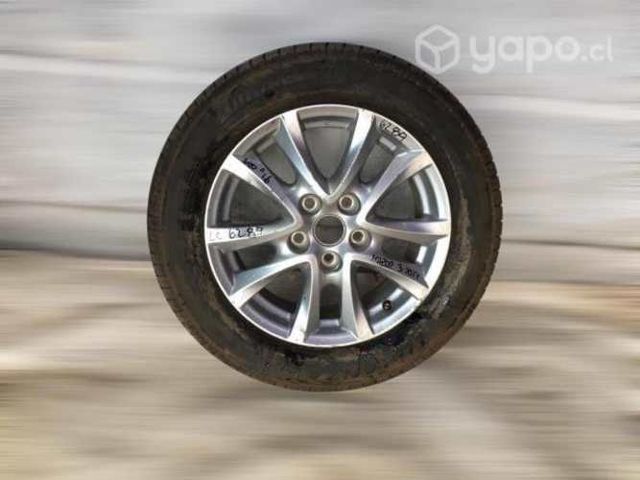 Llanta mazda 3 2019