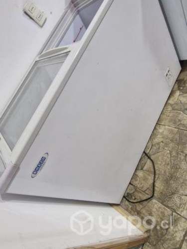 Congeladora dual 250 lt tapa de vidrio