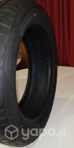 Naumático 225/55/R18