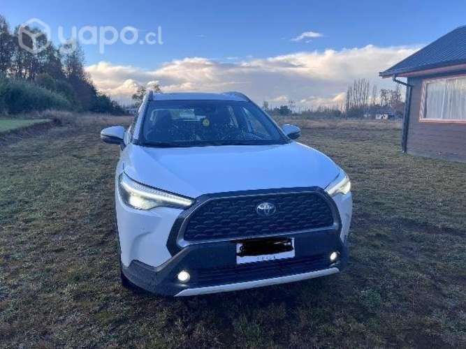 Corolla Cross híbrido, versión full