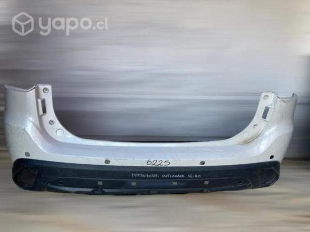 Parachoque trasero mitsubishi outlander 2016-2020