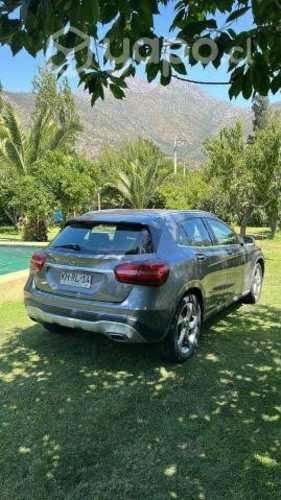 MERCEDES BENZ GLA 200d 2018 diesel
