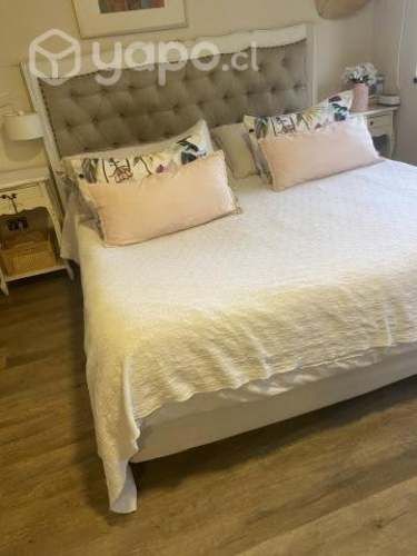 Respaldo de cama provenzal