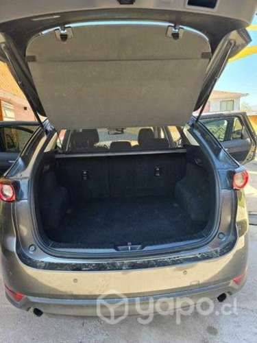 Se vende camioneta Mazda cx5 2018