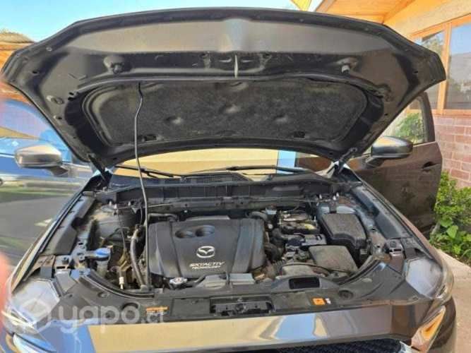 Se vende camioneta Mazda cx5 2018