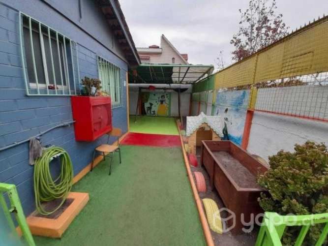 Casa apta para establecimiento educacional